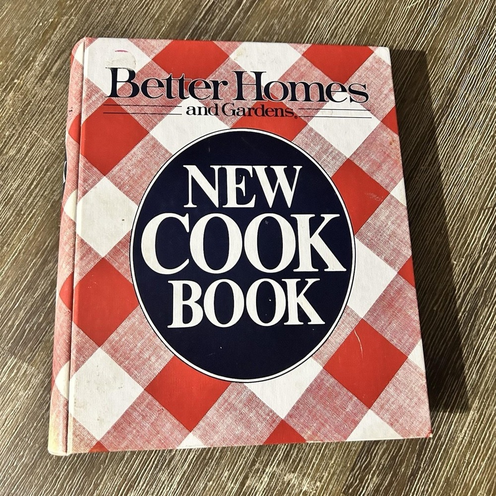 Better Home and Gardens New Cook Book sprial 1981